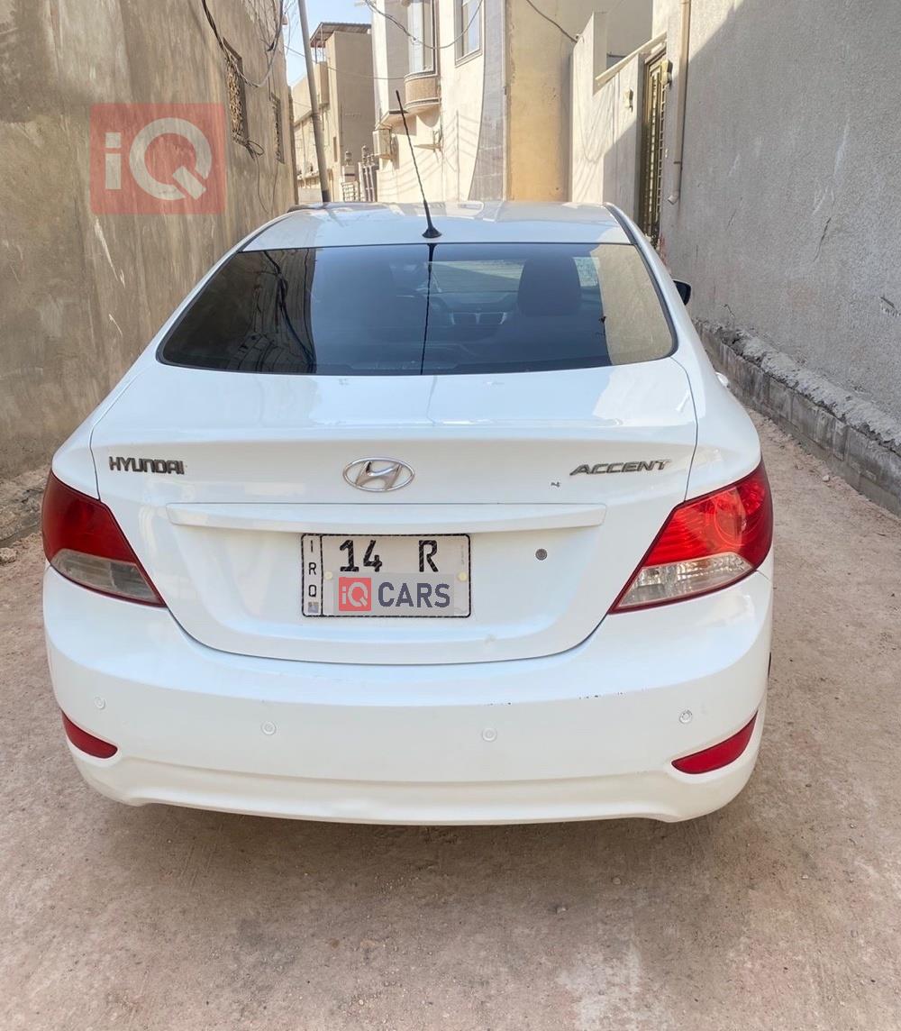 Hyundai Accent